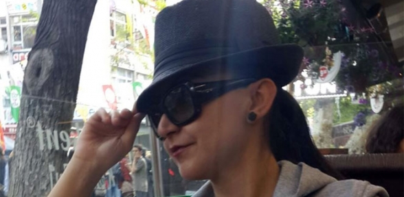 Ayşegül 5 yıllık memurdu