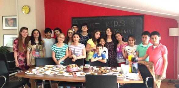 Yaz Okulunda Eğitim ve Eğlence Bir Arada