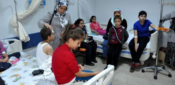 Bartın da 145 öğrenci yemekten zehirlendi