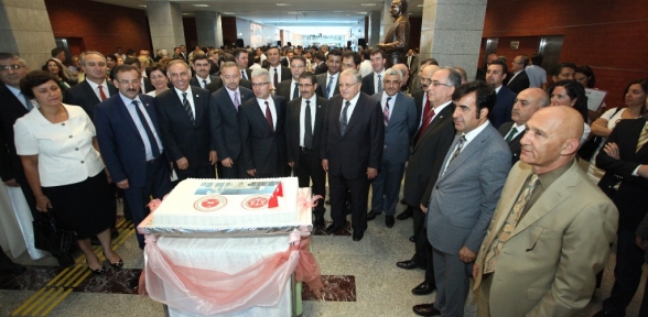Başkan Altınok Öz Anadolu Adalet Sarayı adli yıl açılışına katıldı