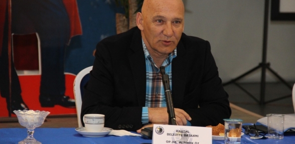 BAŞKAN ALTINOK ÖZ KARTALLI MUHTARLARLA BİR ARAYA GELDİ