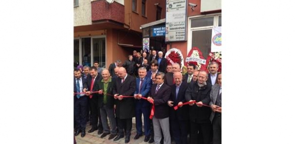 Başkan Altınok Öz Mesudiyeliler derneğini açtı