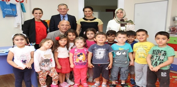 Başkan Altınok Öz minik öğrencilerle bir araya geldi