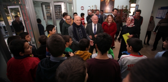 BAŞKAN ALTINOK ÖZDEN UMUT ÇOCUKLARINA REVİR