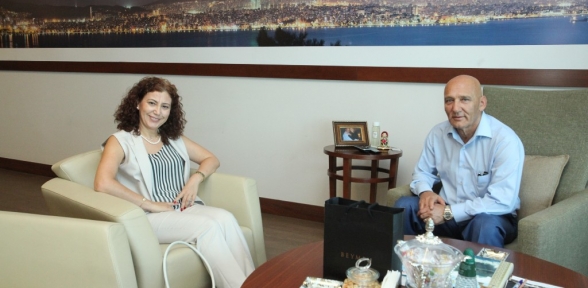 Başkan Altınok Öze Fen Bilimleri Okulu Kampüs Müdürü Aynur İmreden ziyaret