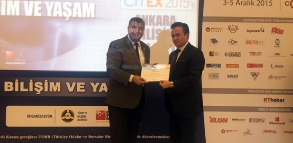 Başkan Yazıcı 32 Ulusal Bilişim Kurultayına Konuşmacı Olarak Katıldı