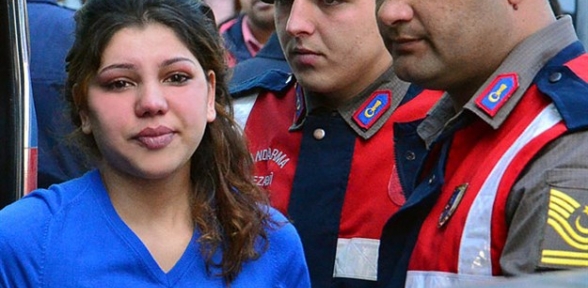 Bayıldığımda tecavüz etmiş