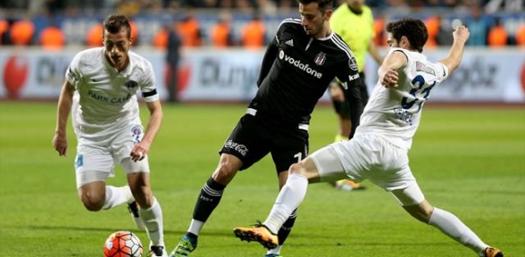 Beşiktaş Kasımpaşa ya boyun eğdi