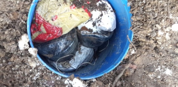 Bingöl ve Tuncelideki 17 Sığınakta Patlayıcı Malzeme Bulundu