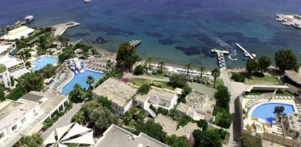 Bodrumun denize sıfır ilk muhafazakar oteliyiz