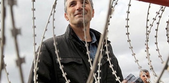 Can Dündardan Nedim Şenere Keşke dizi çekmeye gelseydin