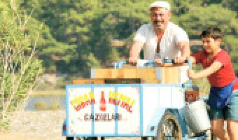 Cem Yılmaz Gazozcu Oldu 