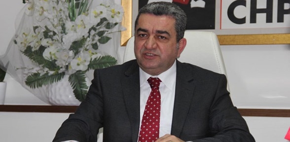 CHP İzmir in merkezinde arttı kırsalında düştü