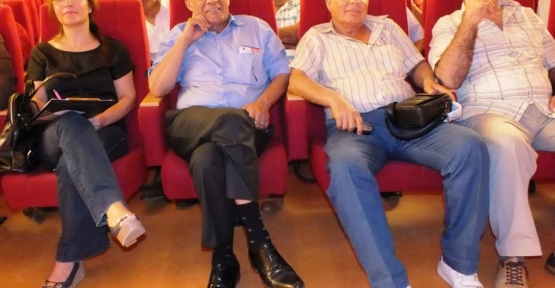 Chp Kartal İlçeden Değerlendirme Toplantısı