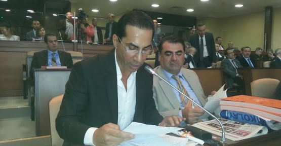 CHP li Sağ İBB Meclisi Mehmet Cengiz in planını ret etti Oynanan Ali Cengiz oyunu ile Çevre ve Şehircilik Bakanlığı Planı kabul etti