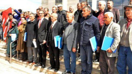 CHPliler Erdoğan ve bakanlar hakkında suç duyurusunda bulundu