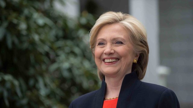 Clinton, Erdoğan ı Eleştiren Köşe Yazısı Forward lamış