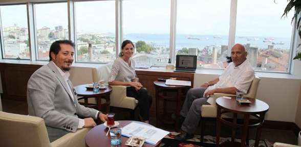 ÇÖPÜNE SAHİP ÇIK VAKFINDAN BAŞKAN ALTINOK ÖZE ZİYARET