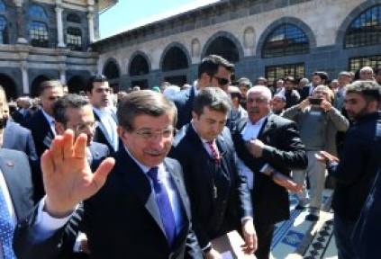 Davutoğlu Bu Buluşmayı Bize Çok Gördüler