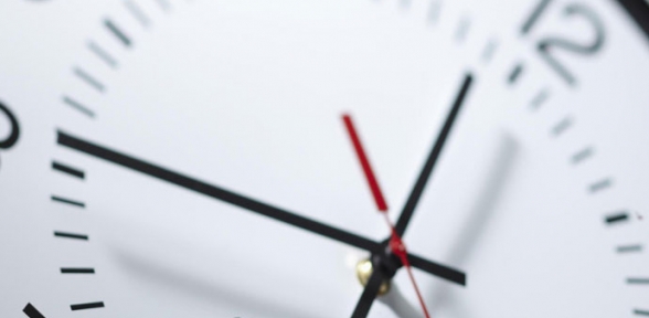 DİKKAT. Saatlerinizi geri almayı unutmayın