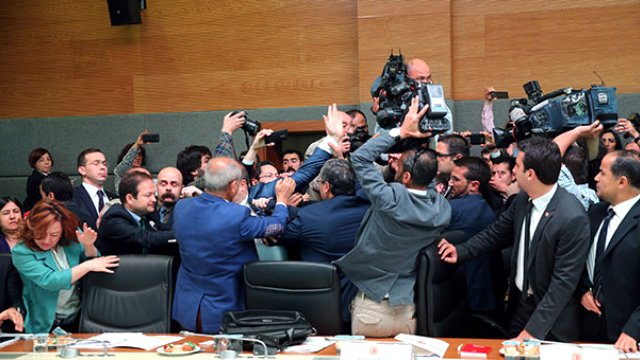 Dokunulmazlık Dosyalarının Sayısı Her Geçen Gün Artıyor! ...