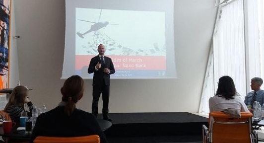 Düşük faiz Türkiye için en büyük risk