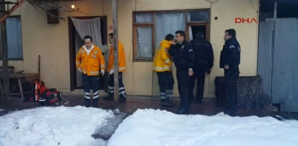 Düzce de 3 kişi evde ölü bulundu