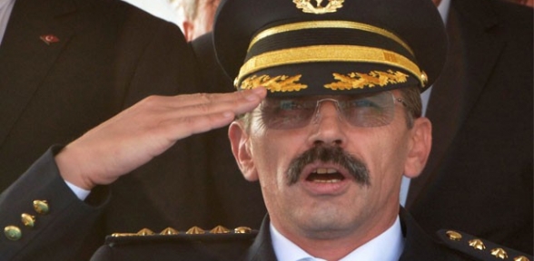 Emniyet Müdüründen görülmemiş uygulama