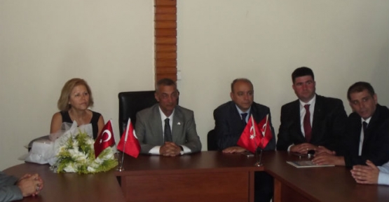 Engin Alan MHP Kartal İlçe Teşkilatını ziyaret etti