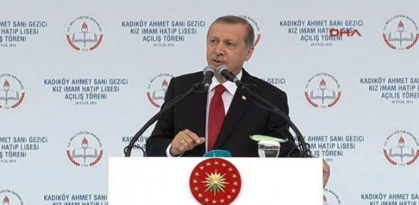 Erdoğan kızlarının mezun olduğu okulun yeni binasını açtı