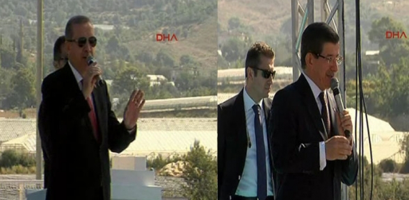 Erdoğan ve Davutoğlu birlikte sahneye çıktı