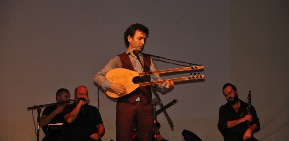 ERZİNCAN TANYERİ DERNEĞİNDEN TÜRKÜ ZİYAFETİ