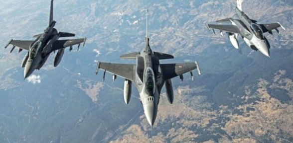 Esad Güçleri İlk Kez PYD Kontrolündeki Hasekeyi Bombaladı