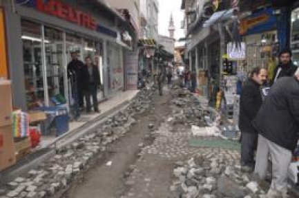 Esnafın elektrik kesintisi isyanı