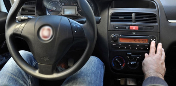 Ev Ve Arabalarda ki Analog Radyolar 2017 de Kullanılmayacak 