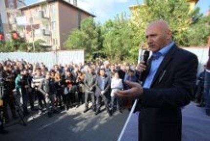 Evin Sitesinde deprem dönüşümün ilk adımı atıldı