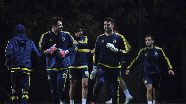 Fenerbahçe, Mersin İdmanyurdu Maçı Hazırlıklarına ...