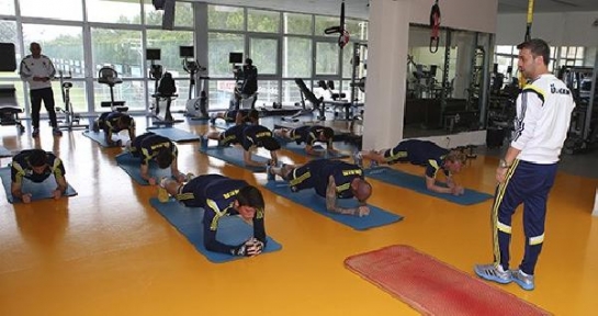Fenerbahçe salonda çalıştı
