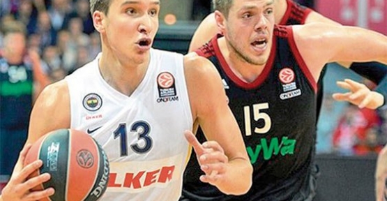 Fenerbahçe Ülker Panzer i Goudelock la devirdi