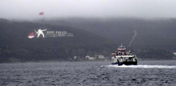 Feribot seferlerine fırtına engeli