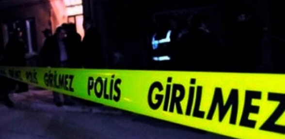 Genç polis evinde ölü bulundu