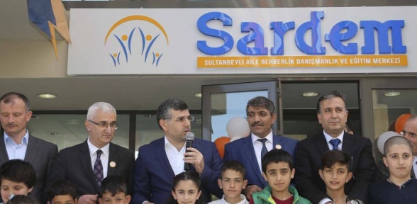 Gençlerimize Yeni İmkanlar Sunuyoruz