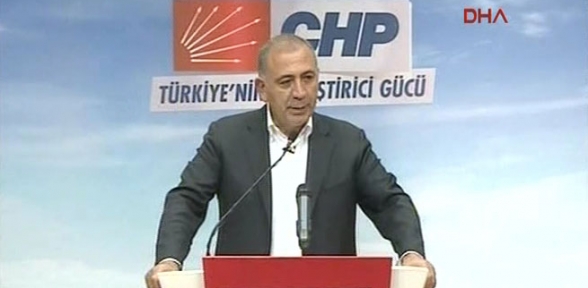 Gürsel Tekin CHP merkezinde basın toplantısı düzenledi