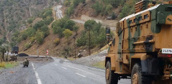 Hakkari-Şırnak karayolunda patlama