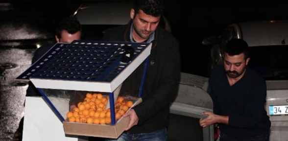 Halı saha tesislerini kumarhane yapmışlar