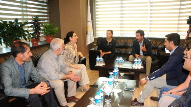 Hdp ve Dbp Eş Genel Başkanları Van da