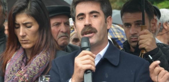 HDPli Başkana Hapis Şoku 