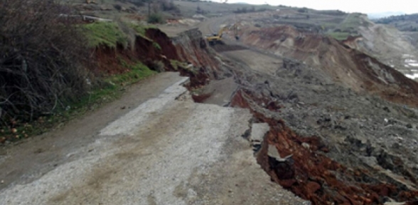 Heyelan Faciasının Ardından Bir Yetkili İntihar Etti