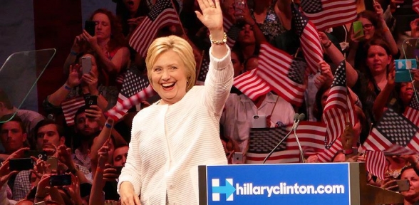 Hillary Clinton ABD nin ilk kadın başkan adayı