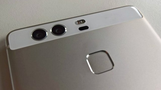 Huawei den Çift Kameralı Honor V8 Geliyor!